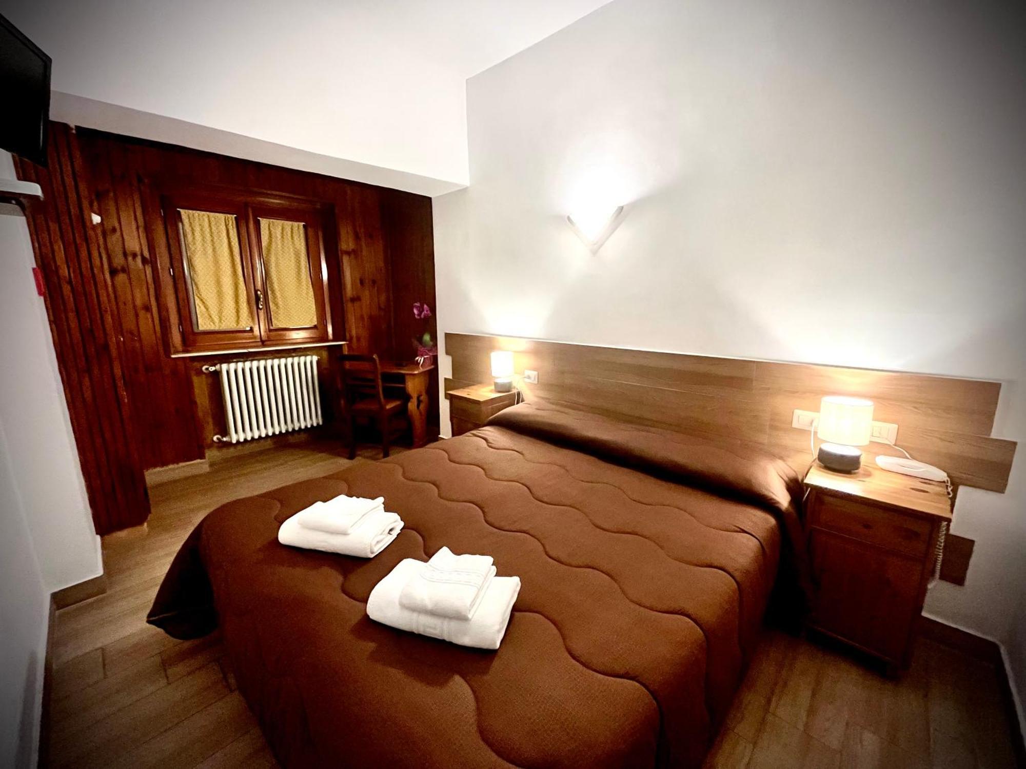Hotel Pinguino Pescasseroli Ngoại thất bức ảnh
