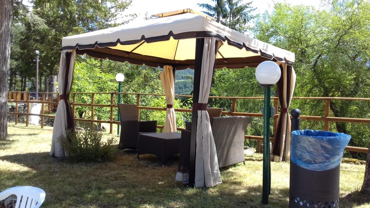 Hotel Pinguino Pescasseroli Ngoại thất bức ảnh